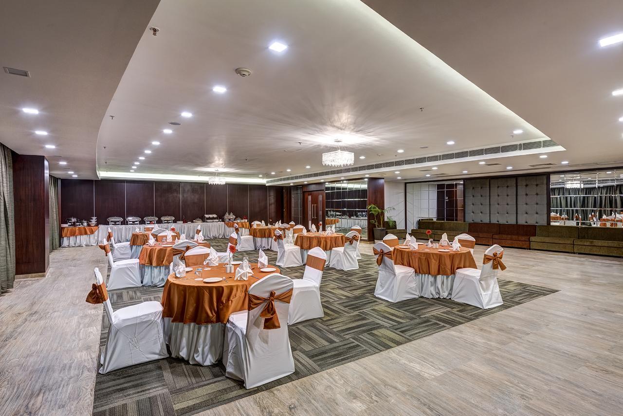 The Fern Residency Galaxy Mall Burnpur Exteriér fotografie